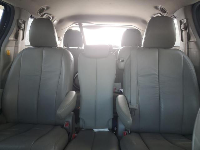 Photo 10 from auction – 2011 TOYOTA SIENNA XLE with VIN 5TDYK3DC0BS123722
