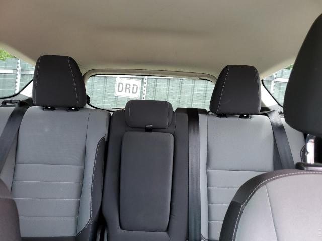 Photo 10 from auction – 2016 FORD ESCAPE SE with VIN 1FMCU9GX2GUC31618