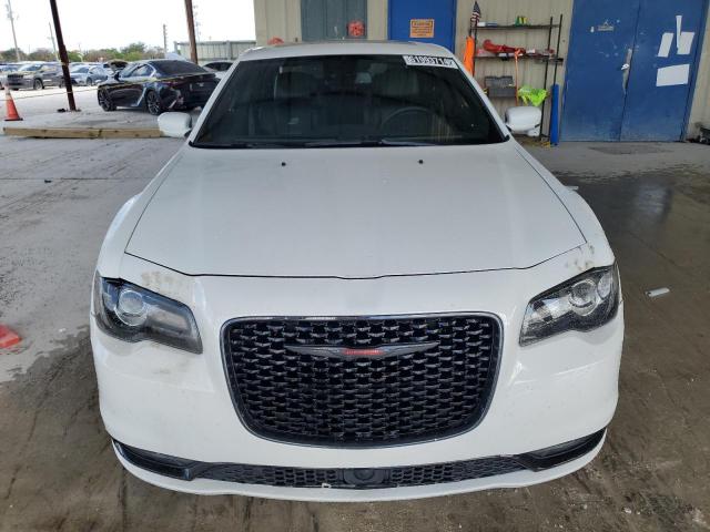 Photo 5 from auction – 2022 CHRYSLER 300 S with VIN 2C3CCABG2NH232806