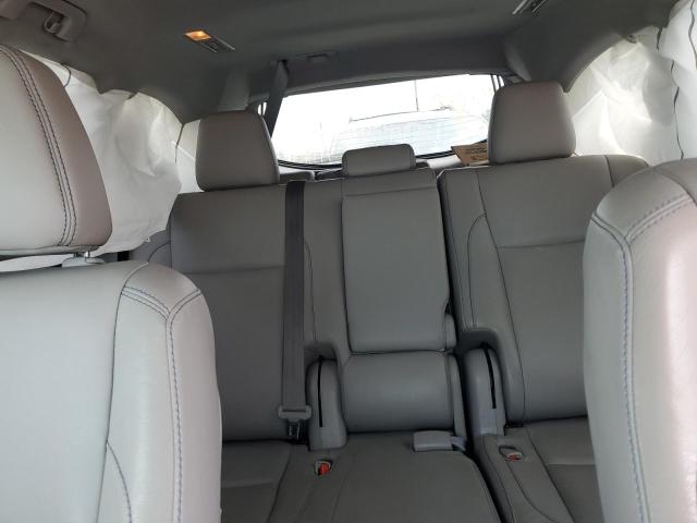 Photo 10 from auction – 2018 TOYOTA HIGHLANDER with VIN 5TDJZRFHXJS912628