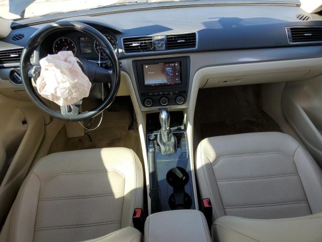 Photo 8 from auction – 2015 VOLKSWAGEN PASSAT S with VIN 1VWAS7A34FC111901