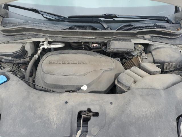 Photo 12 from auction – 2017 HONDA PILOT TOUR with VIN 5FNYF6H90HB027302