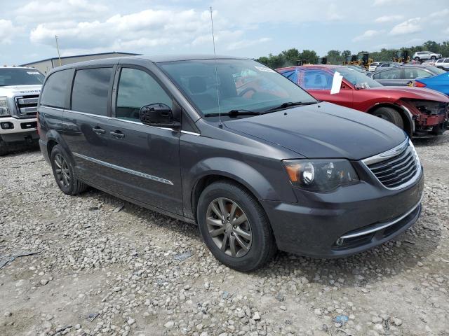Photo 4 from auction – 2016 CHRYSLER TOWN & COU with VIN 2C4RC1HG5GR255314