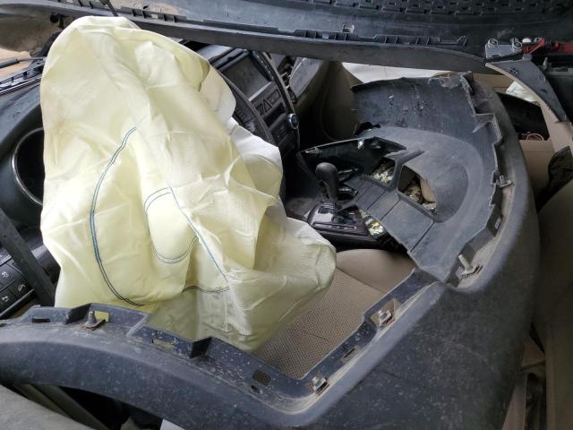 Photo 8 from auction – 2011 KIA SORENTO EX with VIN 5XYKU3A11BG070755