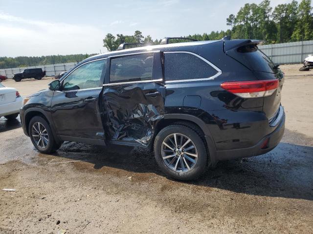 Photo 2 from auction – 2019 TOYOTA HIGHLANDER with VIN 5TDJZRFH7KS594033
