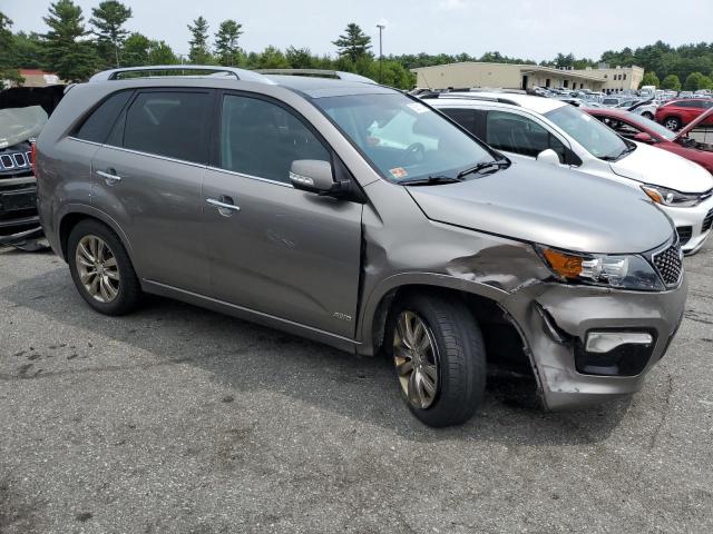 Photo 4 from auction – 2012 KIA SORENTO SX with VIN 5XYKWDA20CG196356