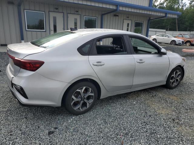 Photo 3 from auction – 2021 KIA FORTE FE with VIN 3KPF24AD9ME267440