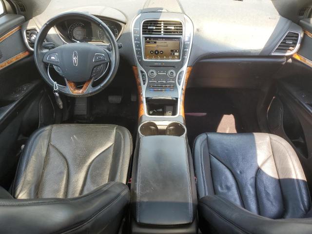 Photo 8 from auction – 2016 LINCOLN MKX RESERV with VIN 2LMTJ6LR7GBL61743