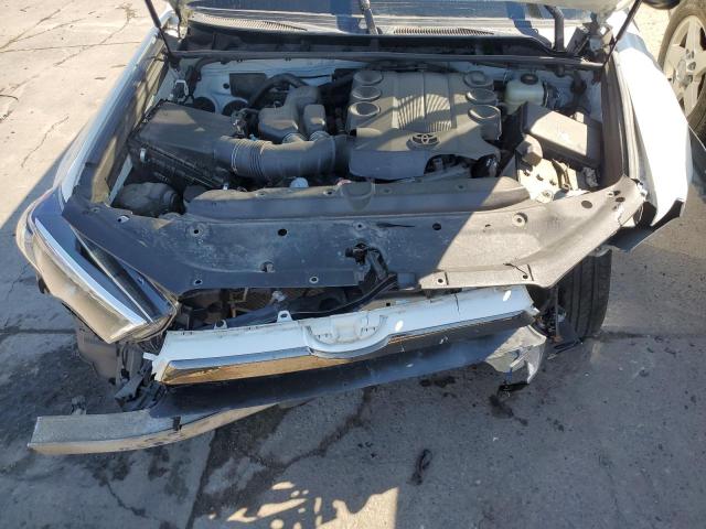 Photo 12 from auction – 2019 TOYOTA 4RUNNER SR with VIN JTEBU5JR6K5677336