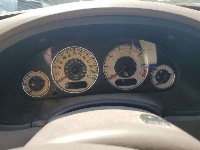 Photo 9 from auction – 2002 CHRYSLER TOWN & COU with VIN 2C8GP64L02R560755