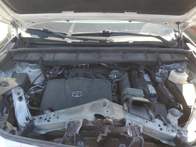 Photo 11 from auction – 2021 TOYOTA HIGHLANDER with VIN 5TDBZRBH4MS538239