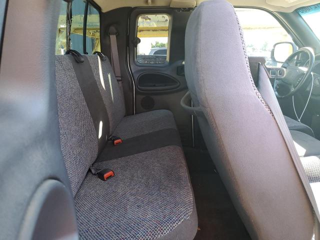 Photo 10 from auction – 2002 DODGE RAM 2500 with VIN 3B7KF23Z62M261808