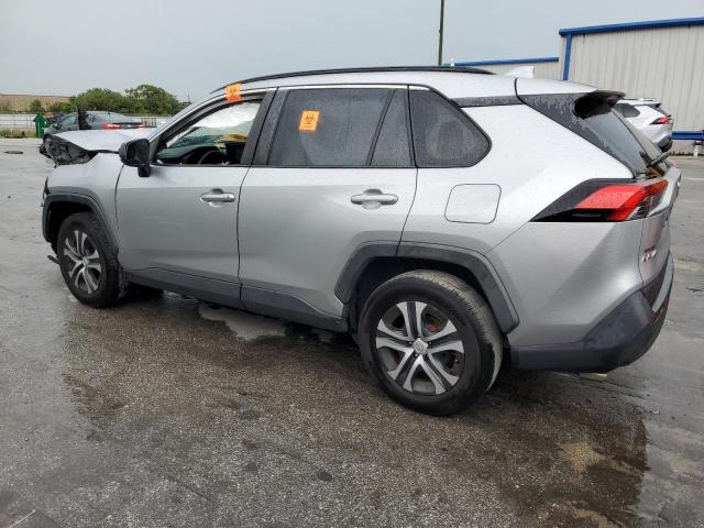 Photo 2 from auction – 2019 TOYOTA RAV4 LE with VIN JTMF1RFV6KJ014593