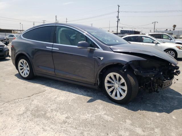 Photo 4 from auction – 2018 TESLA MODEL X with VIN 5YJXCBE24JF115568