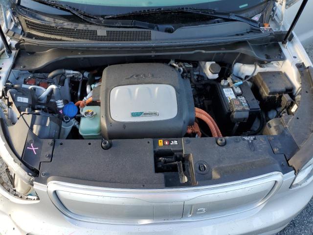 Photo 12 from auction – 2016 KIA SOUL EV with VIN KNDJP3AE9G7012841