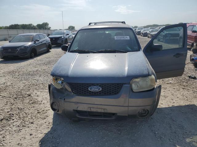 Photo 5 from auction – 2005 FORD ESCAPE XLT with VIN 1FMYU03115KA94652