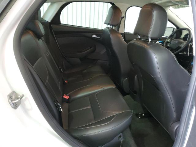 Photo 10 from auction – 2015 FORD FOCUS SE with VIN 1FADP3K20FL329873