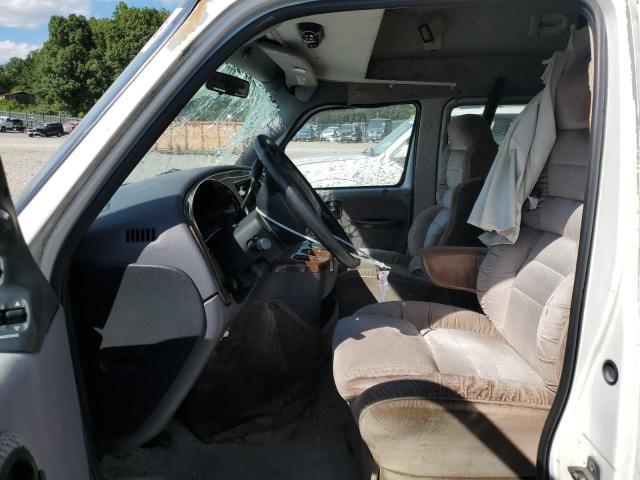 Photo 7 from auction – 2000 DODGE RAM VAN B3 with VIN 2B6KB31Z8YK142192