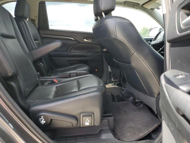 Photo 11 from auction – 2015 TOYOTA HIGHLANDER with VIN 5TDYKRFH9FS055728