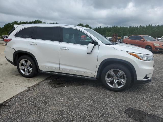 Photo 4 from auction – 2015 TOYOTA HIGHLANDER with VIN 5TDYKRFH4FS051909