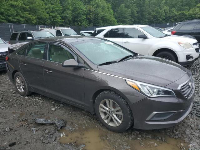 Photo 4 from auction – 2017 HYUNDAI SONATA SE with VIN 5NPE24AF7HH437101