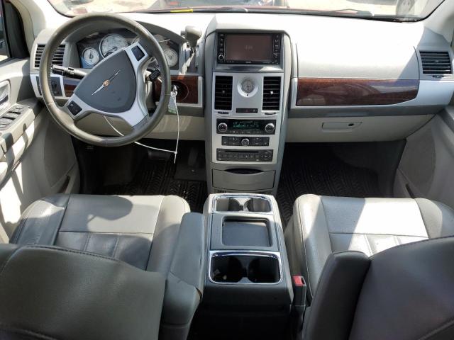 Photo 8 from auction – 2010 CHRYSLER TOWN & COU with VIN 2A4RR5DX8AR136055