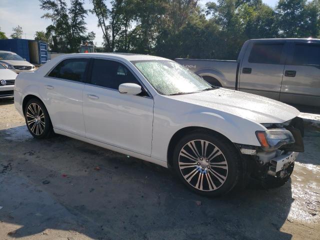 Photo 4 from auction – 2012 CHRYSLER 300 S with VIN 2C3CCABGXCH140369