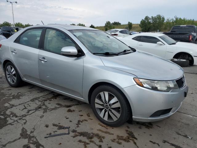 Photo 4 from auction – 2013 KIA FORTE EX with VIN KNAFU4A25D5686791