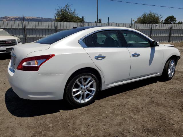 Photo 3 from auction – 2010 NISSAN MAXIMA S with VIN 1N4AA5AP3AC841939