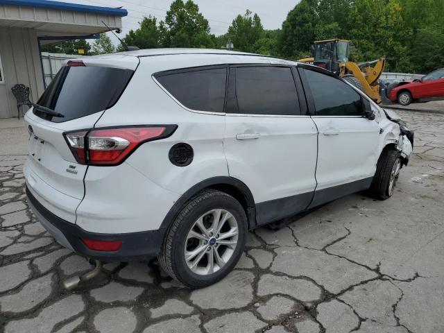 Photo 3 from auction – 2017 FORD ESCAPE SE with VIN 1FMCU0GD9HUC45549