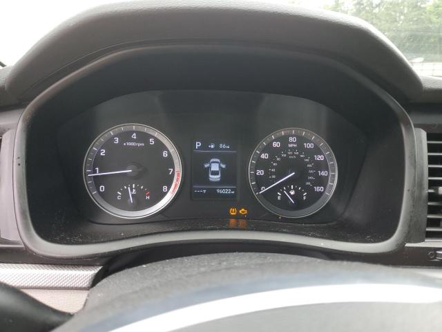 Photo 9 from auction – 2018 HYUNDAI SONATA with VIN 5NPE24AF3JH677266