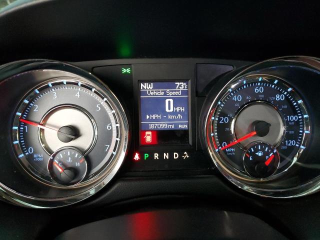 Photo 9 from auction – 2014 CHRYSLER TOWN & COU with VIN 2C4RC1BGXER398300