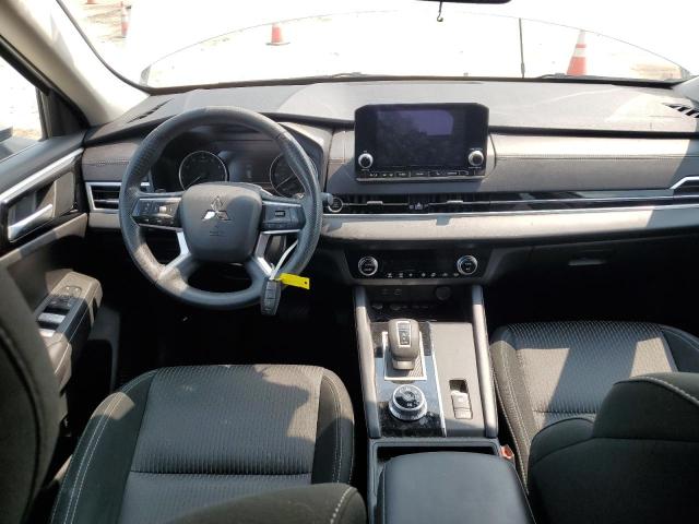 Photo 8 from auction – 2023 MITSUBISHI OUTLANDER with VIN JA4J4TA88PZ028191