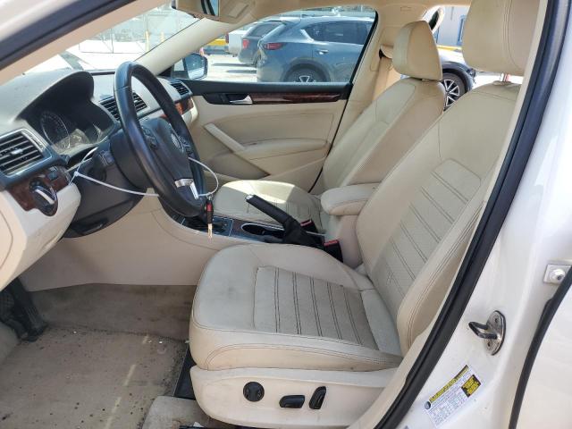Photo 7 from auction – 2013 VOLKSWAGEN PASSAT SEL with VIN 1VWCH7A32DC005337