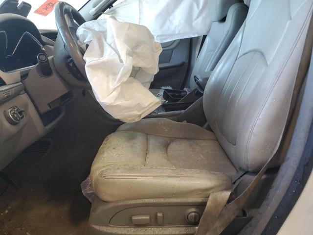 Photo 7 from auction – 2016 CHEVROLET TRAVERSE L with VIN 1GNKVJKD8GJ304415