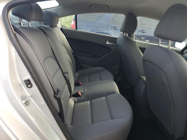 Фото 10 с аукциона – 2017 KIA FORTE LX с VIN 3KPFK4A75HE034252
