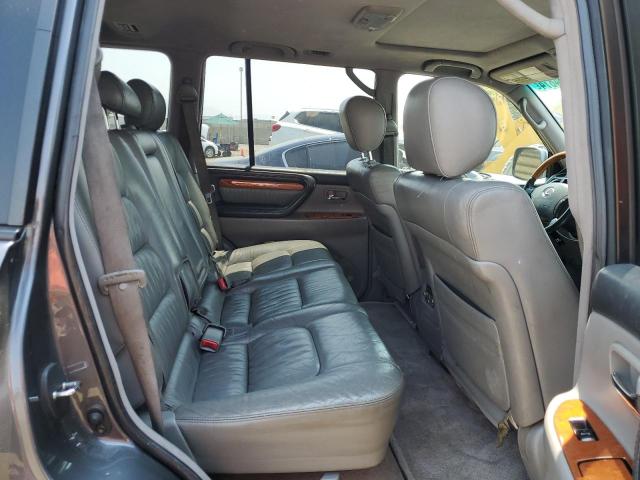Photo 11 from auction – 2005 LEXUS LX 470 with VIN JTJHT00W554001981