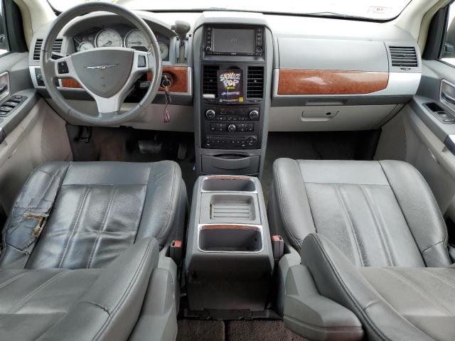 Photo 8 from auction – 2008 CHRYSLER TOWN & COU with VIN 2A8HR54P68R133272