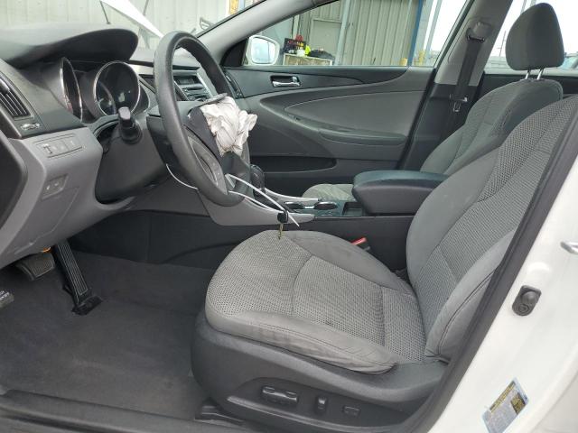 Photo 7 from auction – 2014 HYUNDAI SONATA GLS with VIN 5NPEB4AC6EH827429