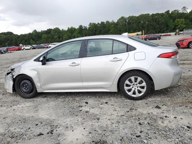 Photo 2 from auction – 2022 TOYOTA COROLLA LE with VIN 5YFEPMAE3NP370021