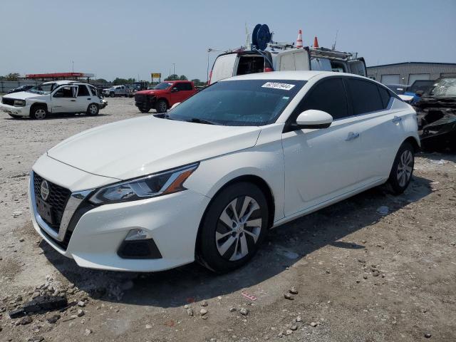 NISSAN ALTIMA S 2019 with VIN 1N4BL4BV5KC233640 - Photo from auction
