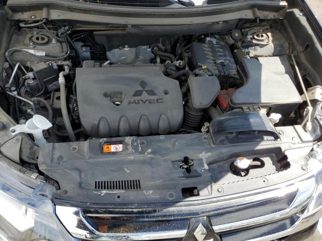 Photo 11 from auction – 2018 MITSUBISHI OUTLANDER with VIN JA4AZ3A3XJZ023281