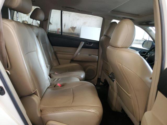 Photo 11 from auction – 2012 TOYOTA HIGHLANDER with VIN 5TDBK3EH1CS102590