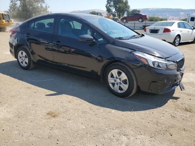 Photo 4 from auction – 2017 KIA FORTE LX with VIN 3KPFK4A70HE020842