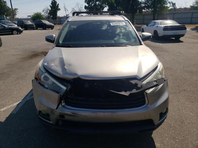 Photo 5 from auction – 2016 TOYOTA HIGHLANDER with VIN 5TDKKRFH1GS136228