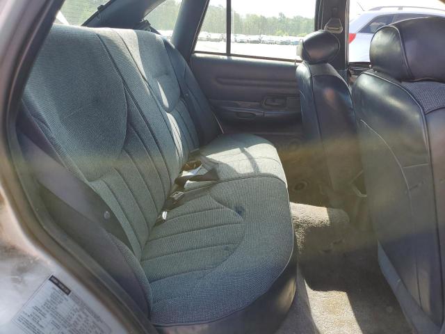 Photo 10 from auction – 1996 FORD CROWN VICT with VIN 2FALP71W4TX138558