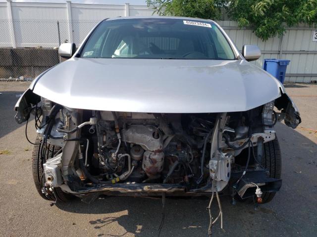 Photo 5 from auction – 2011 TOYOTA HIGHLANDER with VIN 5TDBK3EH2BS043046