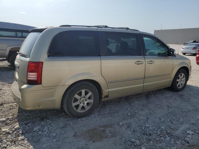 Photo 3 from auction – 2010 CHRYSLER TOWN & COU with VIN 2A4RR8DXXAR376810
