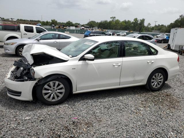 VOLKSWAGEN PASSAT S 2014 with VIN 1VWAP7A39EC010658 - Photo from auction