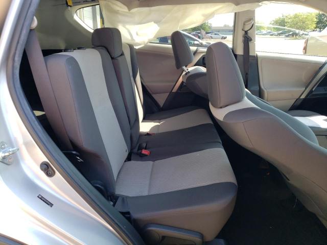 Photo 11 from auction – 2013 TOYOTA RAV4 LE with VIN JTMZFREV9D5007472